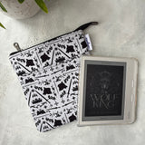 The Wolf Court - e-reader Zippered Sleeve