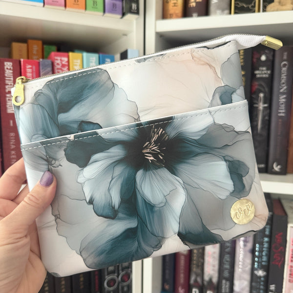 Whispers Faux Leather - e-reader Zippered Sleeve