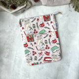 Cozy Christmas - Zippered Book Sleeve