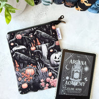 Sleepy Hollow - e-reader Zippered Sleeve