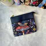 Magic Mushrooms e-reader Zippered Sleeve