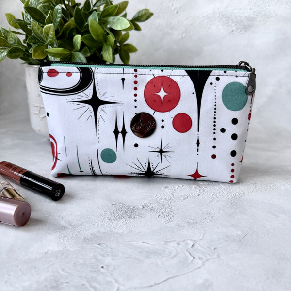 So Retro Zipper Pouch