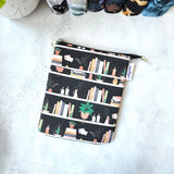 Cute Bookshelf  - e-reader Zippered Sleeve