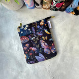 Magic Mushrooms - e-reader Zippered Sleeve