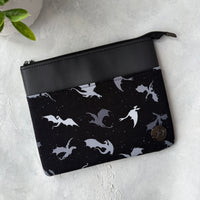 Monochromatic Dragons e-reader Zippered Sleeve