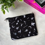 Get lost in Fantasy Books e-reader Zippered Sleeve