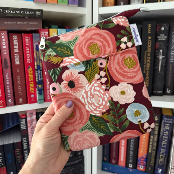I am an autumn - e-reader Zippered Sleeve