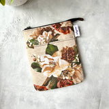 Magnolias Dreams e-reader Zippered Sleeve