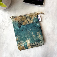 Vintage Grunge - Water Resistant e-reader Zippered Sleeve