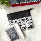 The Wolf Court - e-reader Zippered Sleeve