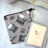 Love Letter to Books - e-reader Zippered Sleeve
