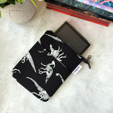 Glow-in-the-dark Dino Bones  - e-reader Zippered Sleeve