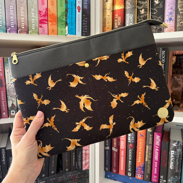 Gold Dragons Tablet/Laptop Zippered Sleeve