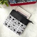 The Wolf Court - e-reader Zippered Sleeve