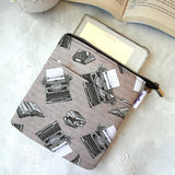 Love Letter to Books - e-reader Zippered Sleeve