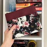 Skulls & Roses e-reader Zippered Sleeve