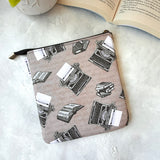 Love Letter to Books - e-reader Zippered Sleeve