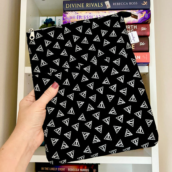 Deathly Hallows silver Harry Potter  -  Zippered Book Sleeve