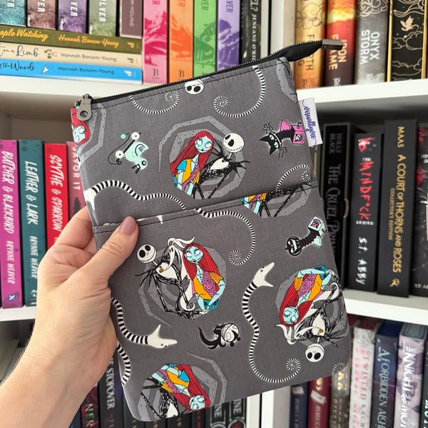 Nightmare Before Christmas  -  Zippered Book Sleeve