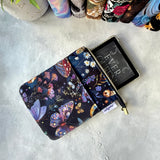 Magic Mushrooms - e-reader Zippered Sleeve