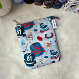 Hockey Romance - Second Period - e-reader Zippered Sleeve