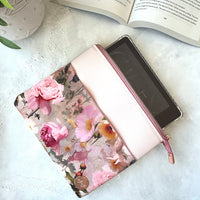 Rose Garden e-reader Zippered Sleeve