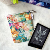 Tropical Dreams - Water Resistant - e-reader Zippered Sleeve