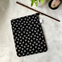 Deathly Hallows silver Harry Potter  -  Zippered Book Sleeve