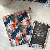 Rust & Evergreen - e-reader Zippered Sleeve