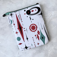 So Retro e-reader Zippered Sleeve