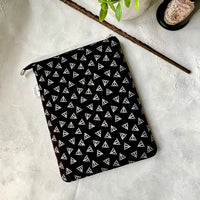 Deathly Hallows silver Harry Potter  -  Zippered Book Sleeve