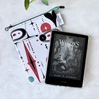 So Retro e-reader Zippered Sleeve