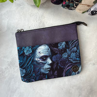 A Haunting e-reader Zippered Sleeve