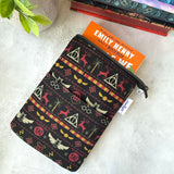 Hogwarts Ugly Sweater - Zippered Book Sleeve