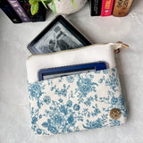 Blue Vintage Floral e-reader Zippered Sleeve
