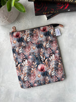 Misty Rose Garden - e-reader Zippered Sleeve