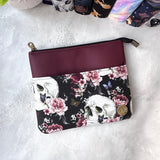 Skulls & Roses e-reader Zippered Sleeve