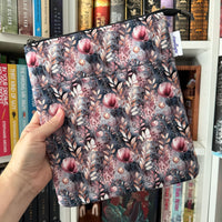 Misty Rose Garden - e-reader Zippered Sleeve