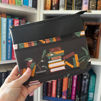 Large Bookshelf e-reader Zippered Sleeve
