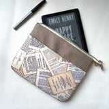 Book Pages e-reader Zippered Sleeve